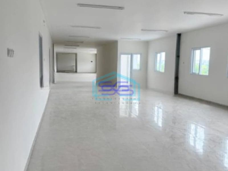 Dijual Cepat Gudang Strategis Delta Silicon Lippo Cikarang Luas Bangunan  2680 m²