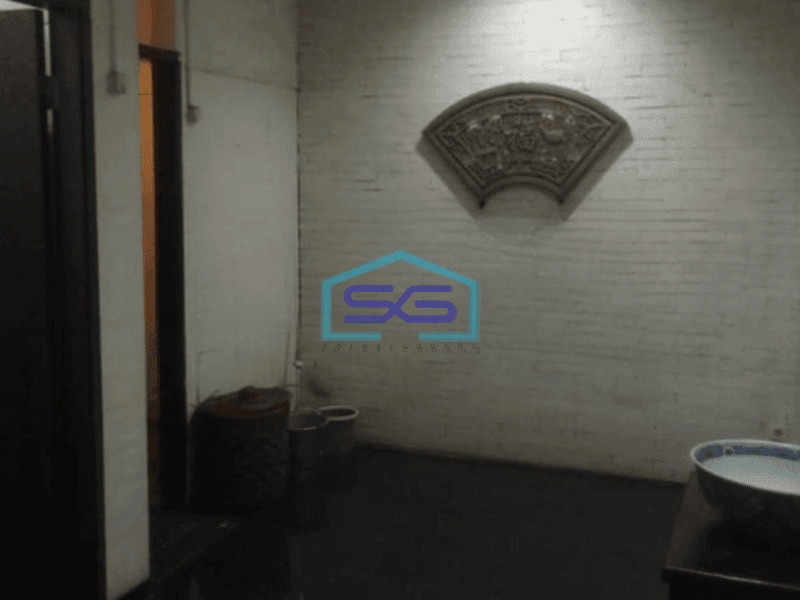 Disewakan Ruang Usaha Luas Tanah  1040 m² Lokasi Strategis di Sukajadi Bandung