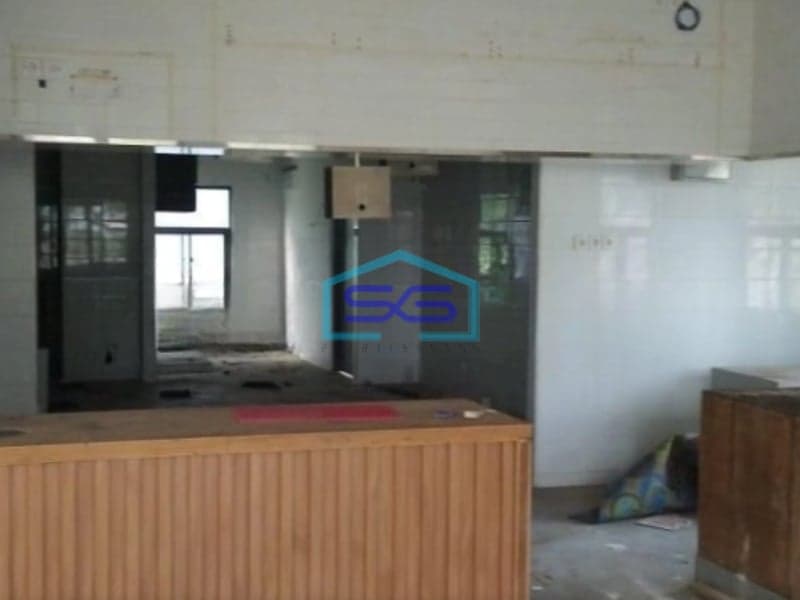 Disewakan Ruang Usaha di Pinggir Jalan TB Simatupang Jakarta Selatan Luas Bangunan  316 m²