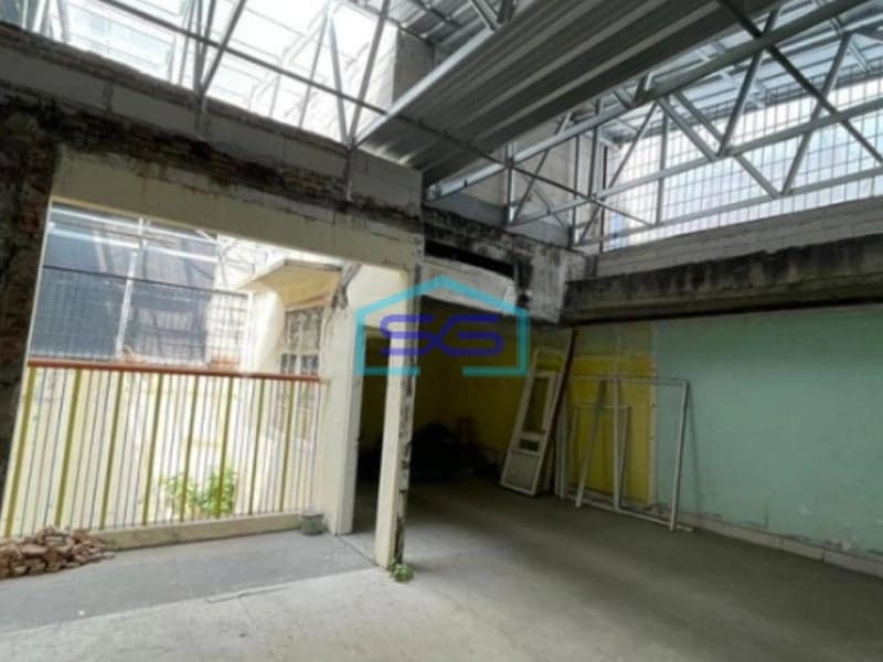 Disewakan Ruang Usaha Komersil di Pinggir Jalan Raya Kelapa Gading Jakarta Utara LB 400m2