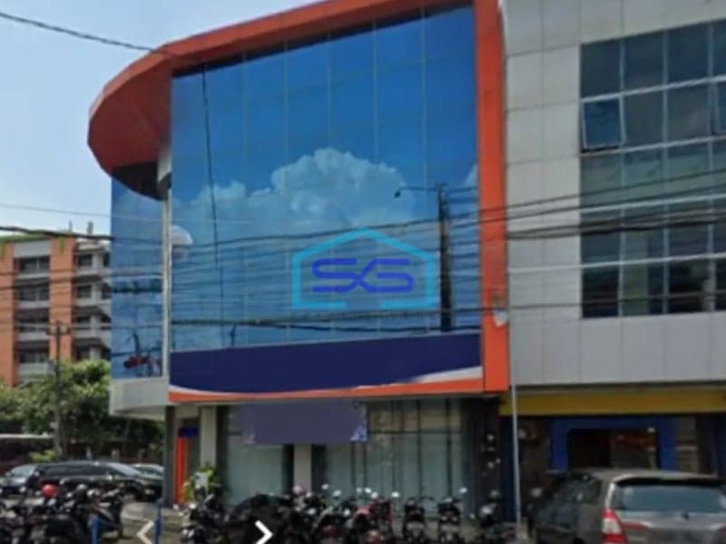 Disewakan 2 Ruko Gandeng 3 Lantai DI Komplek Ruko Colombo Depok Sleman Jogja Luas Bangunan 440 m²