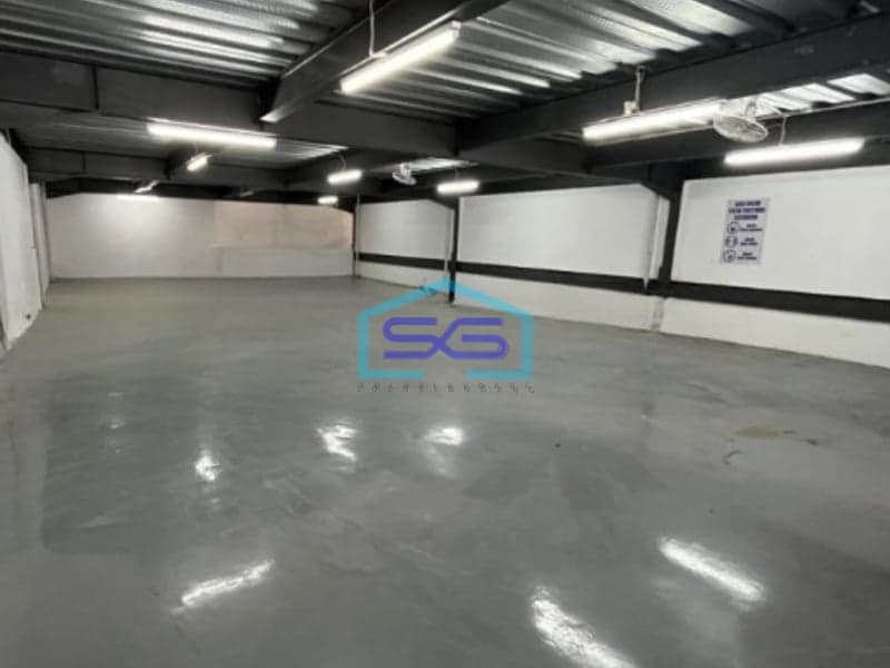 Disewakan Gudang Ada Lift Barang Luas Tanah  240 m² di Pantai Indah Kapuk Jakarta Utara