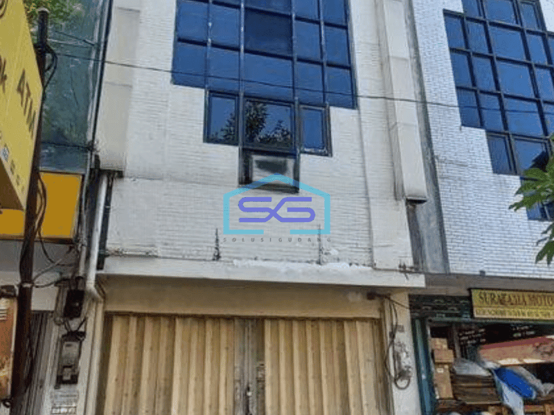 Disewa Ruko 4 Lantai Siap Huni Semi Furnish Raya Kedung Doro Surabaya