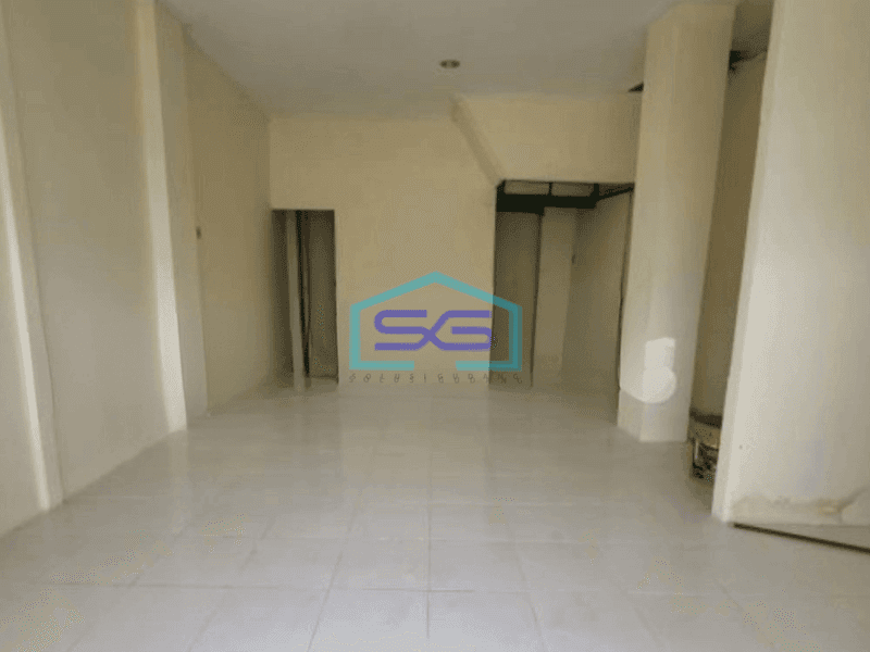 Disewakan Ruko Lokasi Strategis di Pinggir Jalan Utama Bekasi