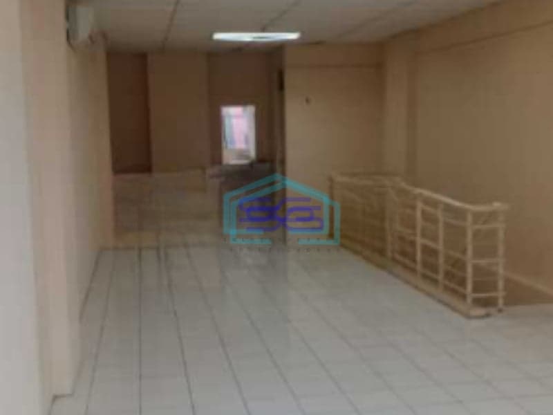 Disewakan Ruko Itc Bsd Tangerang Hadap Jalan Raya Luas Bangunan  125 m²