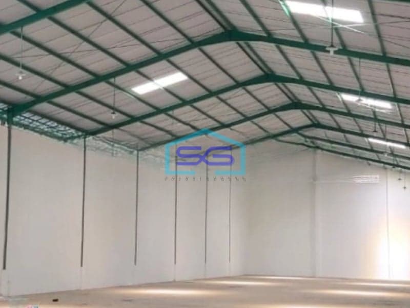 Disewakan Gudang Luas Bangunan  1020 m² Lokasi Strategis di Ngaliyan Semarang