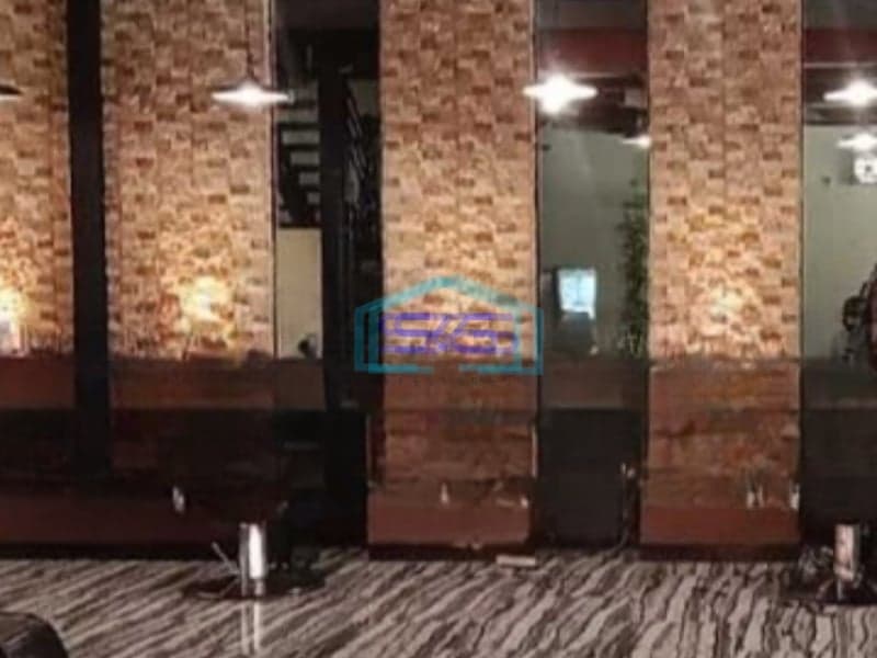 Dijual Ruang Usaha Luas Tanah  370 m² Lokasi Tidar Malang Jawa Timur