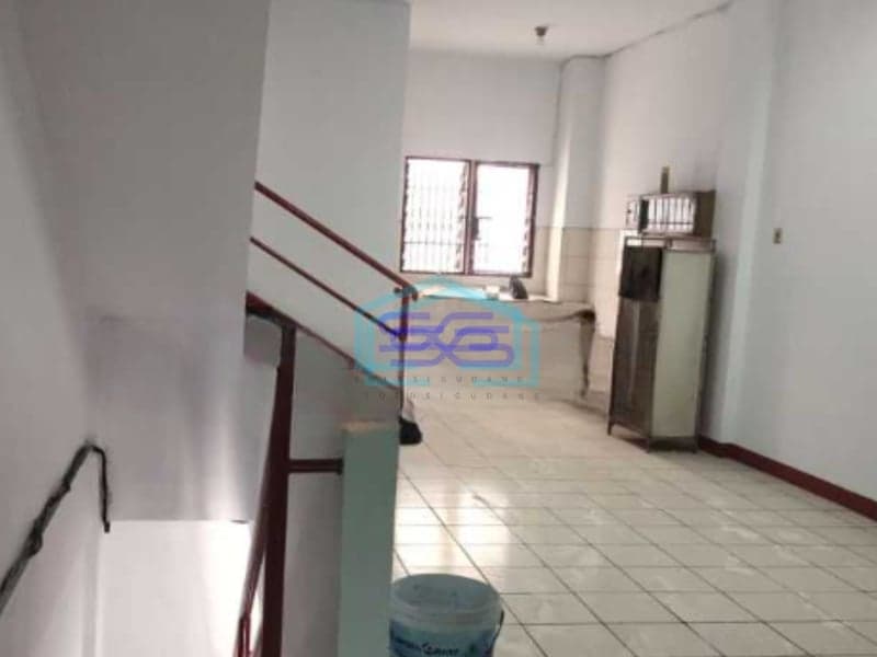 Disewakan Ruko Lokasi Bebas Banjir di Jakarta Barat Luas Tanah 265 m²