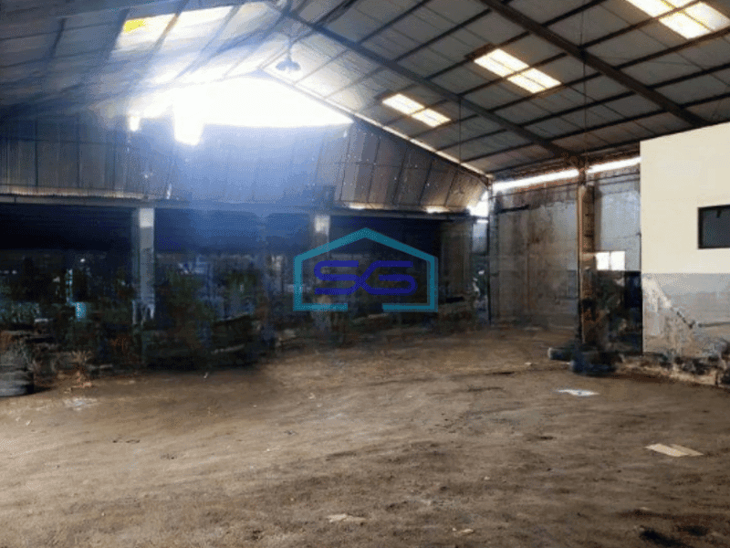 Dijual Gudang Luas Besar di Kalianak Surabaya Luas Tanah  2100 m² Pusat Bisnis