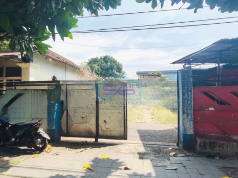 Disewakan Ruang Usaha Luas Tanah 1600 m² Lokasi Strategis di Kediri Jawa Timur