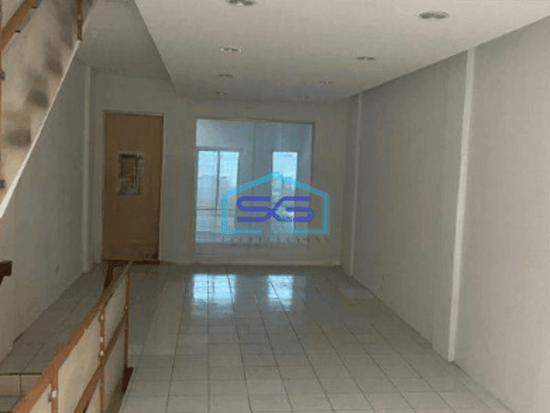 Disewakan Ruko 3 Lantai Lokasi Strategis Pinggir Jalan Raya Cimone Tangerang