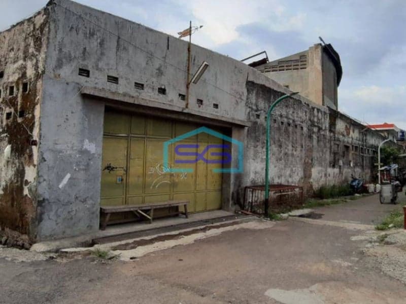 Disewakan Gudang Strategis + Kantor di Jalan Raya Kiaracondong Bandung LT 1800m2