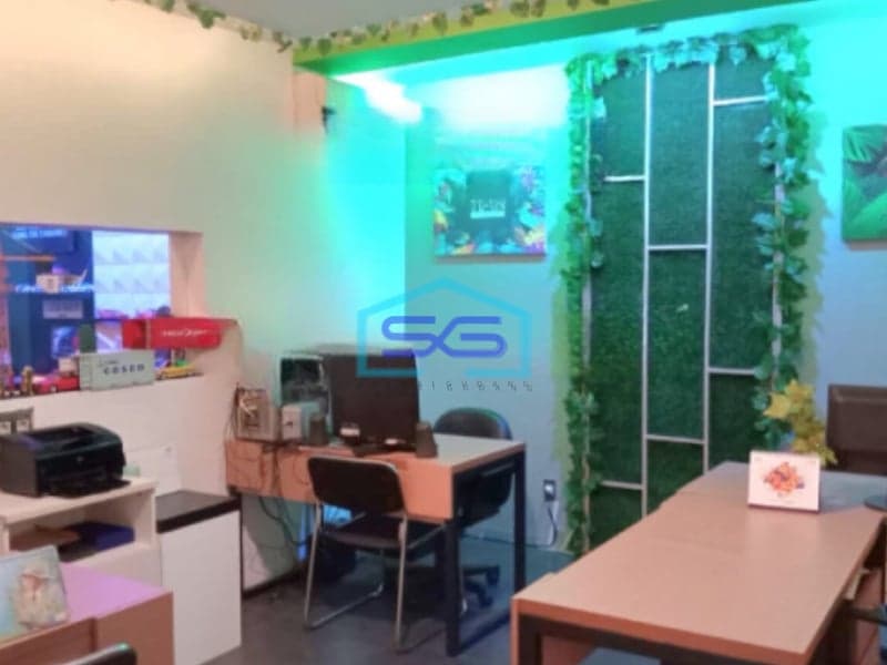 Dijual Kantor 4 Lantai Siap Pakai Lokasi di Menteng Jakarta Pusat LB 734m2