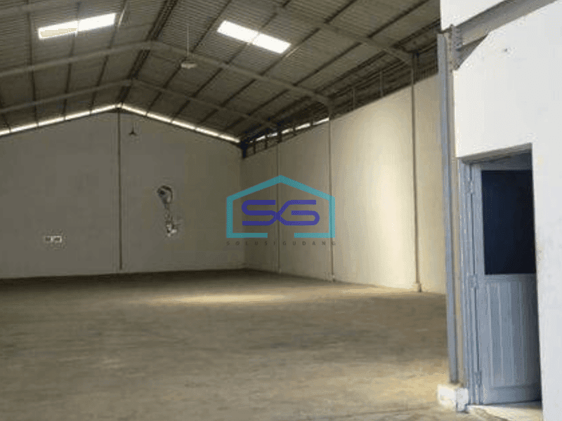 Disewakan Gudang komersial strategis di Legok Tangerang