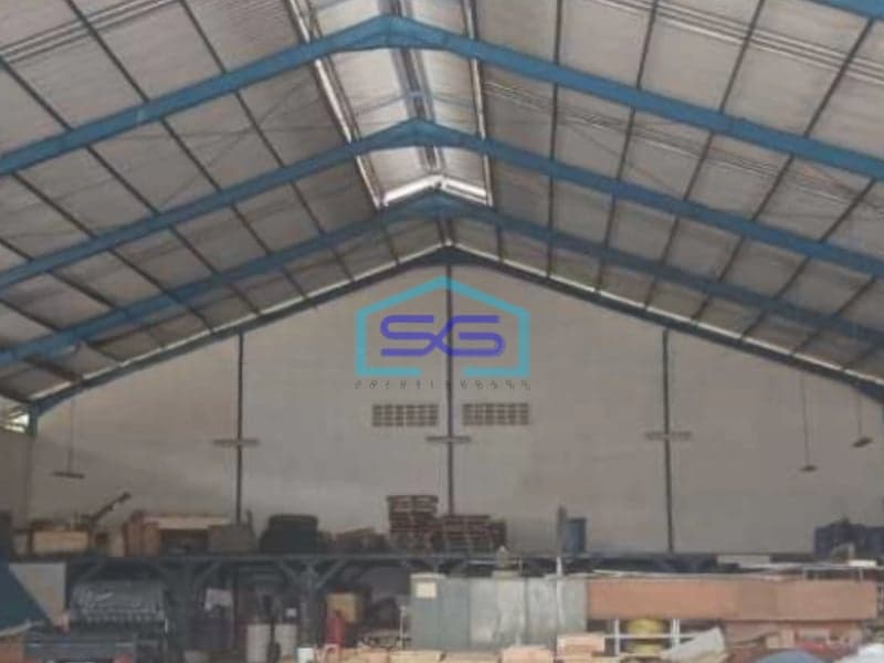 Dijual Pabrik Strategis di Ciparay Buah Batu Bandung Luas Bangunan  6700 m²