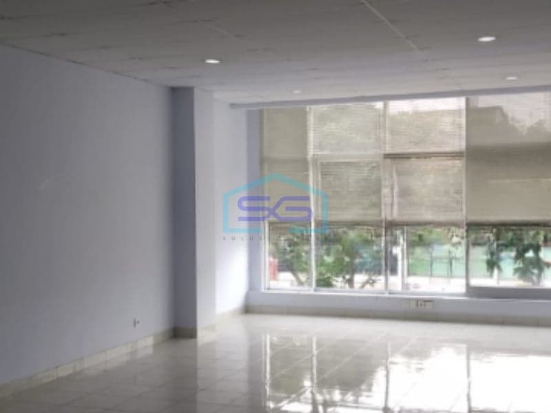 Disewakan Ruko Luas Bangunan 225 m² 3 Lantai di BSD Tangerang