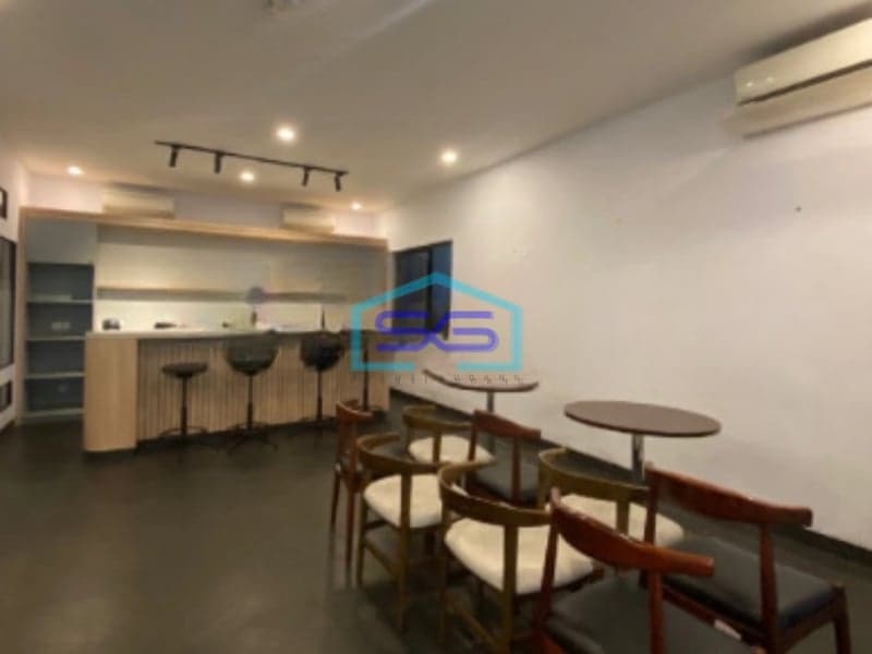 Dijual Kantor Luas Tanah  823 m² di Mampang Jakarta Selatan