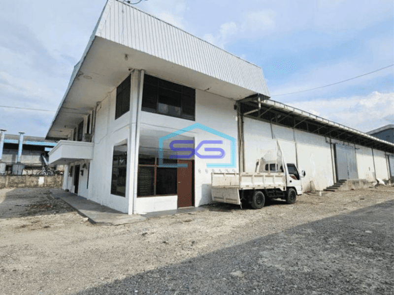 Disewakan Gudang Angke Jakarta Barat Siap Pakai Luas 1000m2 Siap Pakai