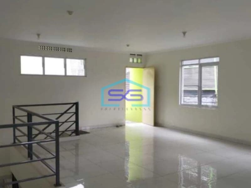 Dijual Ruko Baru Lokasi Strategis 3 Lantai di Jl.sudirman Bandung Luas Tanah 172m2