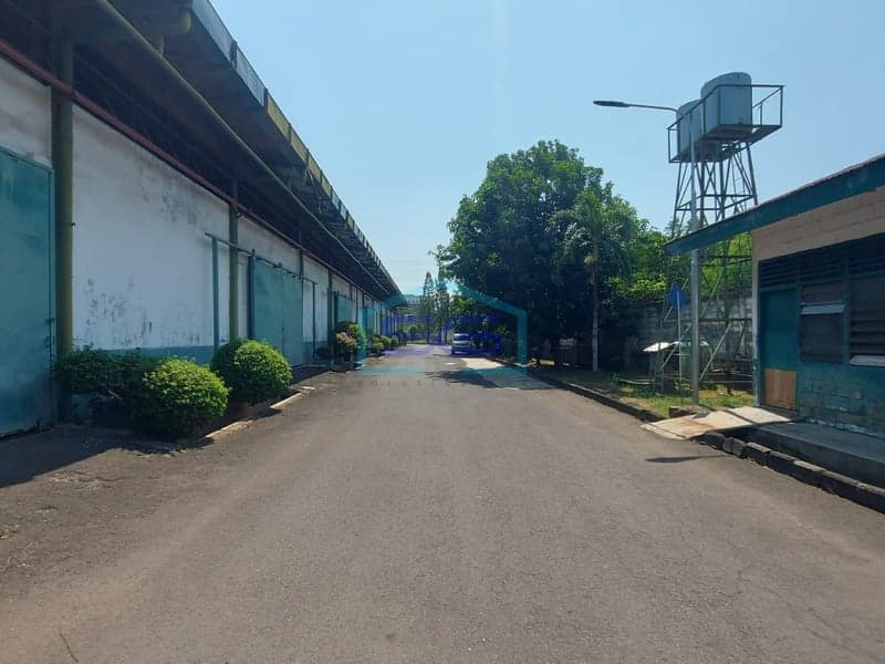 DISEWAKAN GUDANG DI KELAPA GADING