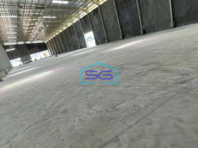 Disewakan Gudang Lokasi Bebas Banjir Luas Bangunan  5000 m² Lokasi Periuk Tangerang