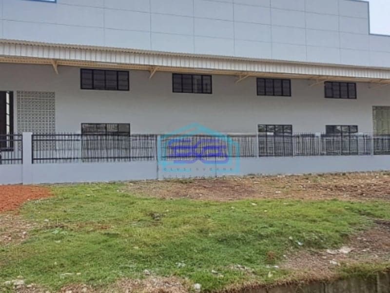 Disewakan Gudang Baru Kawasan Delta Silicon Lippo Cikarang Jawa Barat Luas Bangunan  3278 m²