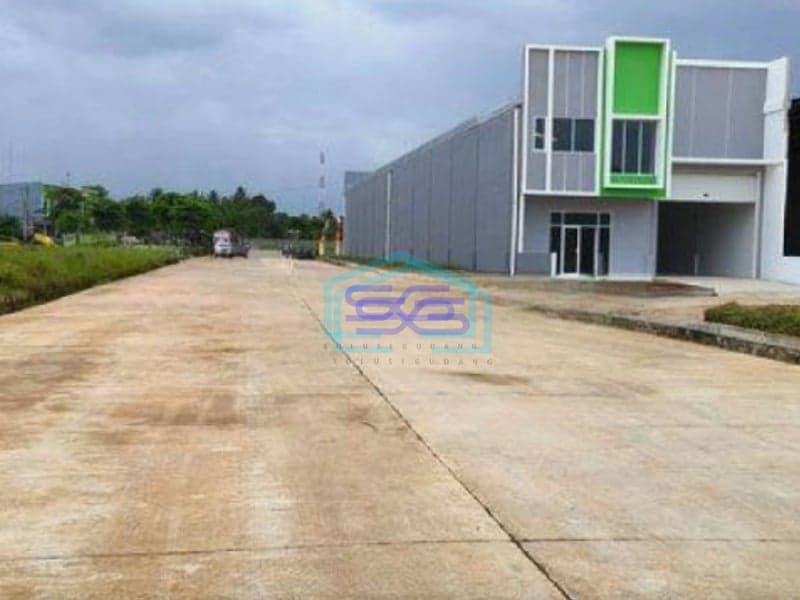 Dijual Gudang Surya Grand Cisoka Akses Mudah ,aman Dan Bebas Banjir di Tanggerang Luas Bangunan  1350 m²