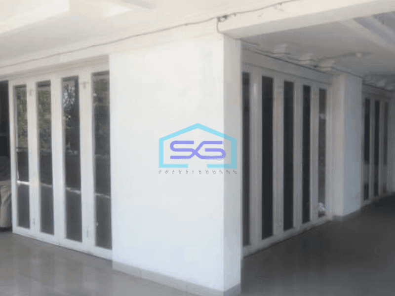 Disewakan Ruko 2 Lantai  Luas Tanah  350 m² di Buah Batu Bandung