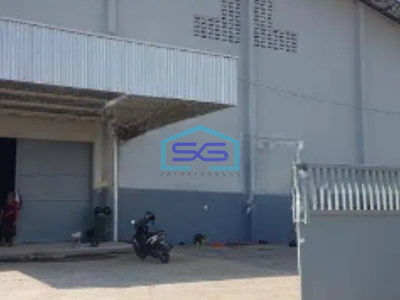 Disewakan Gudang di Gatot Subroto Semarang LT 2925m2