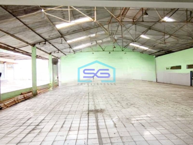 Dijual Pabrik Bebas Banjir Luas Bangunan  2000 m² Lokasi Malang