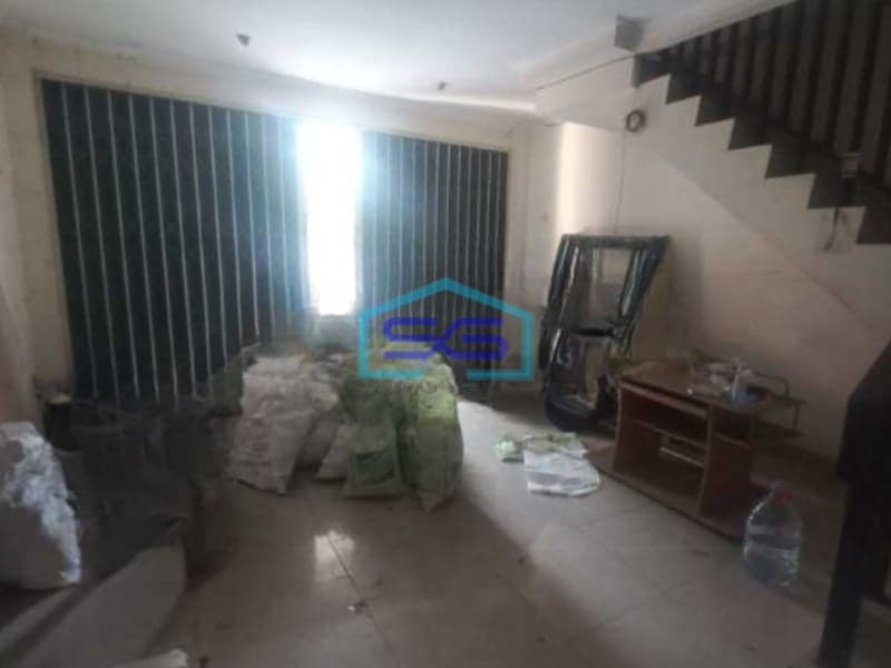 Disewakan Ruko Luas Bangunan 120 m² Lokasi Bebas Banjir di Harapan Indah Bekasi