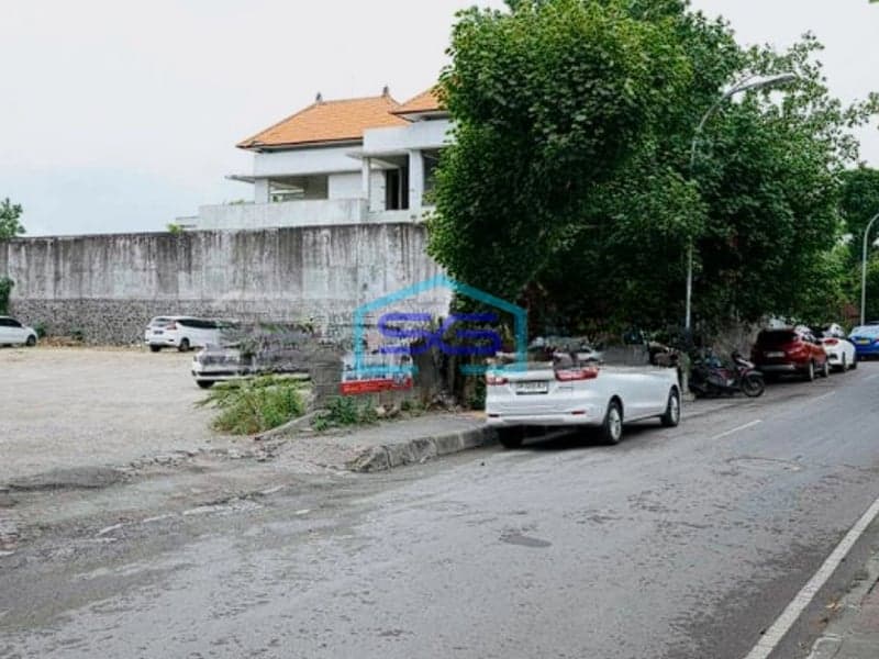 Dijual Tanah Luas 2000m2Letak  Strategis di Kuta Bali