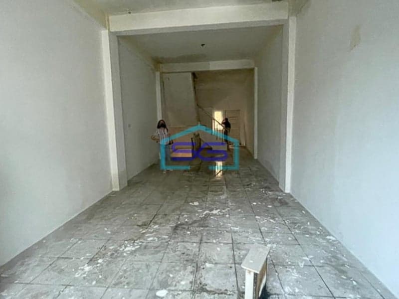 Disewakan Ruko 2 Lantai Lokasi di Lemabang Mas Jln Yos Sudarso Palembang LB 112m2