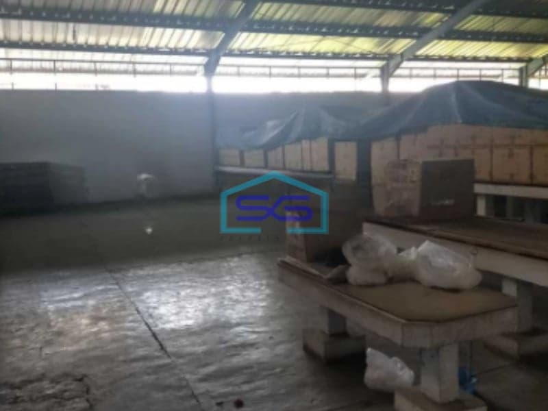 Dijual Tanah Harga Terjangkau Ada Gudang Tua, Hitung Tanah Saja di Batu Ceper Tangerang