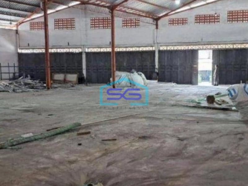 Disewakan Gudang Strategis Zona Kuning Luas Tanah 620m2 Lokasi Solo Baru