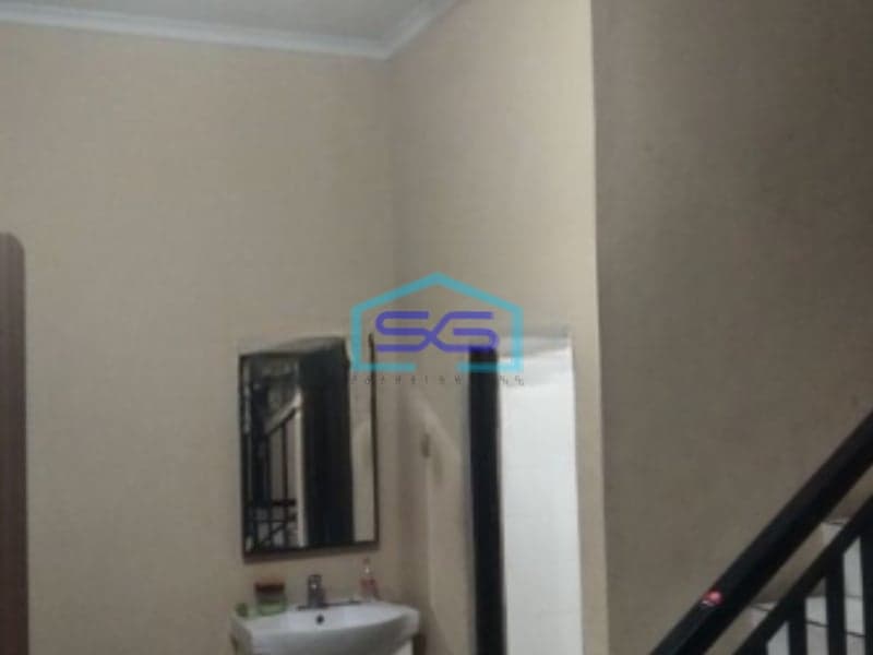 Dijual Ruko Luas Bangunan  176 m² Lokasi Bebas Banjir di Duri Kosambi Jakarta Barat