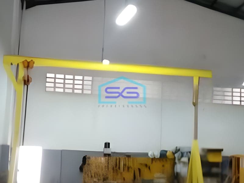 Disewakan Gudang Akses Container 40 Feet Luas Bangunan 230 m²  di Jakarta Timur