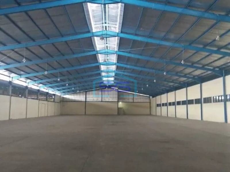 Disewakan gudang di pondok ungu luas 3200m2