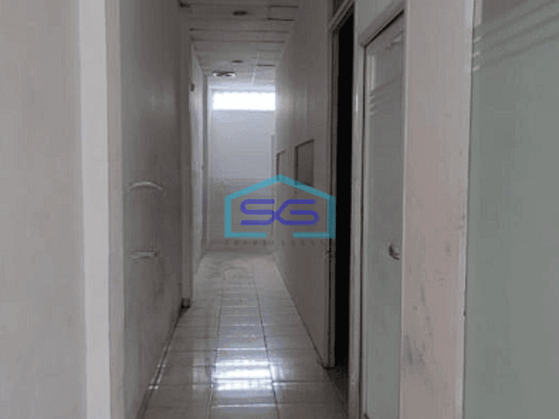 Disewakan Ruko Tomang Strategis Jakarta Barat Luas Bangunan 200m2