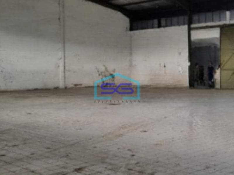 Dijual Gudang Mandiri di Cibolerang Bandung Jawa Barat Luas Tanah 1600m2