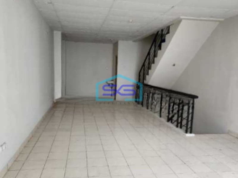 Dijual Cepat Ruko Golden Boulevard, Bsd Tangerang Luas Bangunan  162 m²