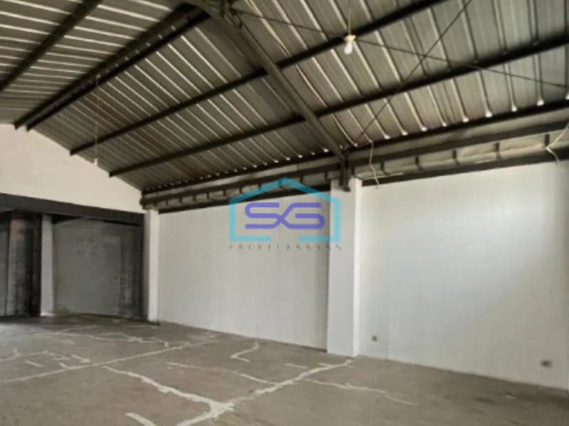 Disewakan Gudang Siap Pakai Ada Lift Barang Luas Bangunan 540 m² di Jakarta Utara