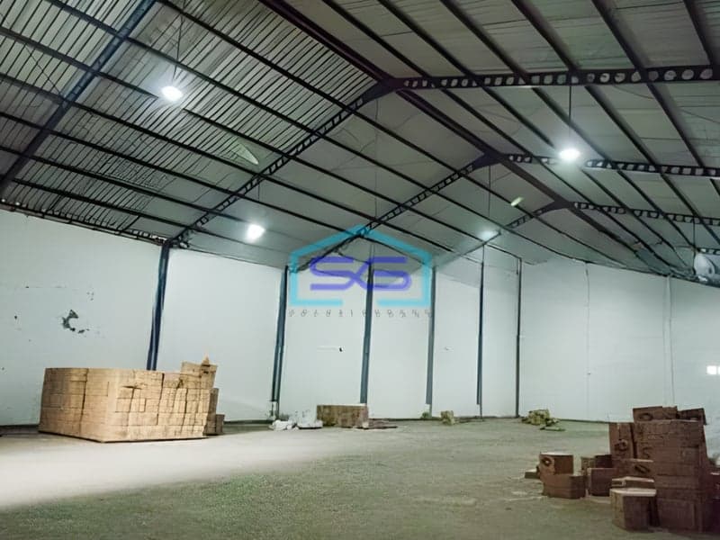 Dijual Ruang Usaha Lokasi Strategis di Sukun Malang Luas Bangunan 5700 m²