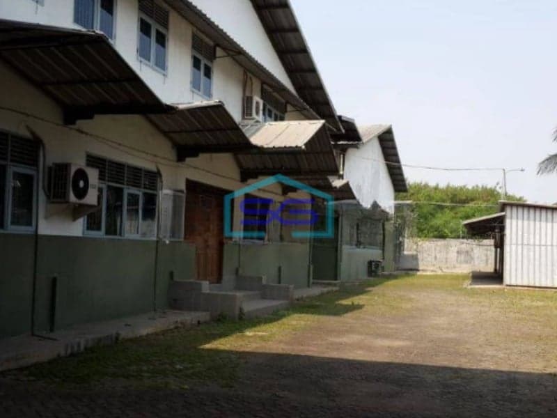 Dijual Gudang Diluar Kawasan Industri Bisa Masuk Container Lokasi Sangat Dekat Kawasan Industri di Cikarang Bekasi