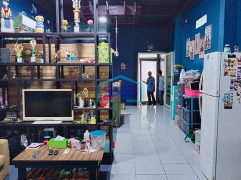 Dijual Ruko Panjang 2,5 Lantai, Fully Furnished, dekat Jl. Jaksa Agung R. Soeprapto, Palembang LB 256m2