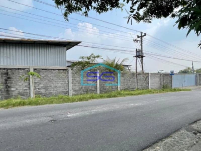Dijual Gudang Zona Merah Hitung Tanah di Kawasan Industri Kebakkramat Sragen Karanganyar LB 1000m2