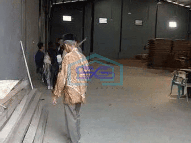 Dijual Gudang kav DPR Cipondoh