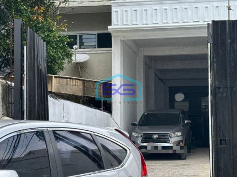 Dijual Ruko Bangunan Baru Strategis Bisa Untuk Usaha & Hunian di Tambora Jakarta Barat LB 700m2