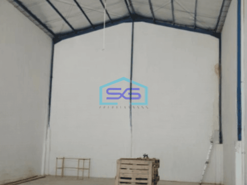 Disewakan Gudang Luas Bangunan  235 m² Lokasi Strategis di Cakung Jakarta Timur
