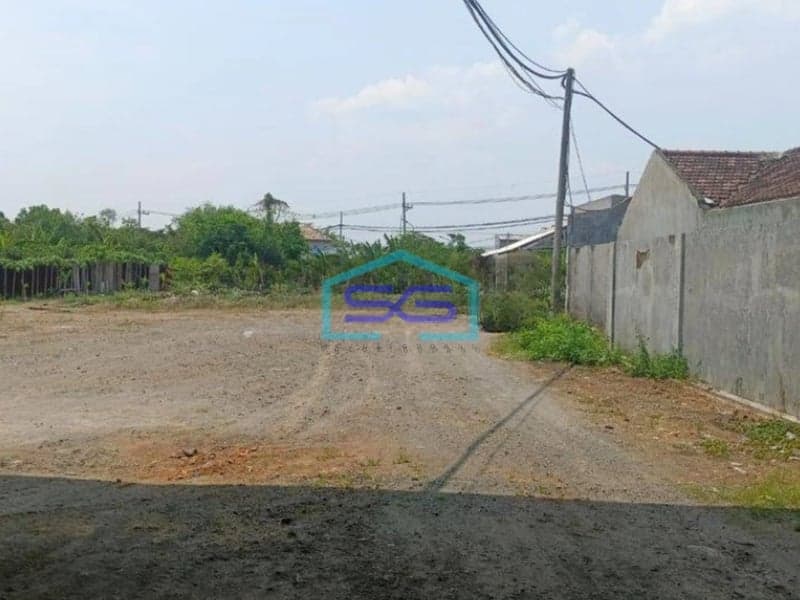 Dijual Tanah Area Komersial Gudang Industri Raya Pacing Mojokerto LT 50000m2